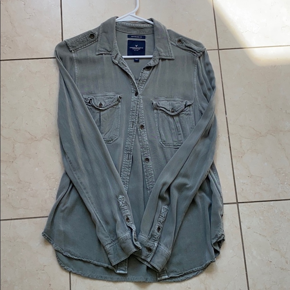 S American Eagle army green utility button up